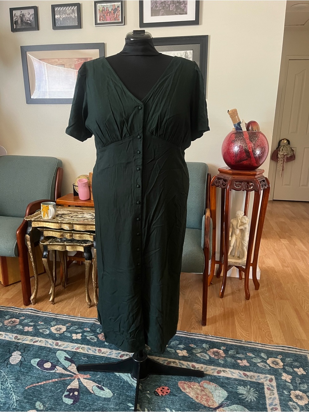 Old Navy Dark Green V-Neck Button-Front Midi Dress